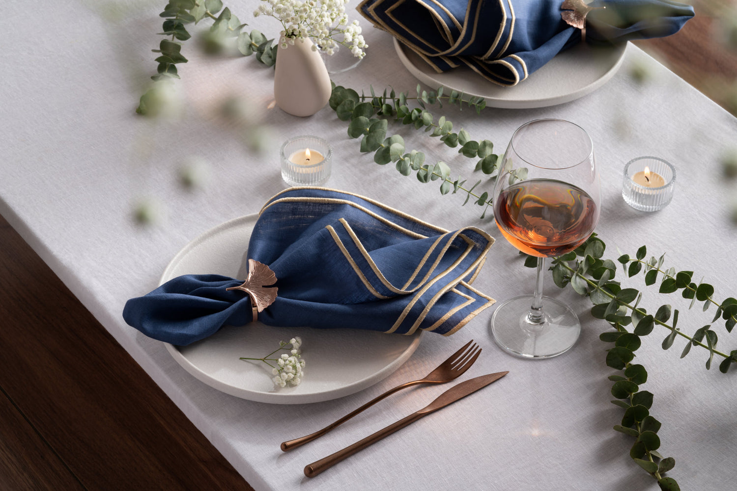 Choosing a Tablescape Color That Reflects Your Personality